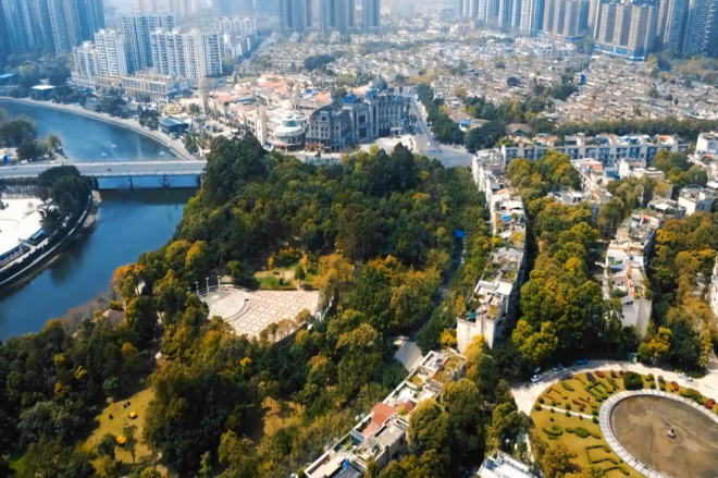 2025成长纪录片十八